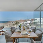 Callao Sunset View Villa *